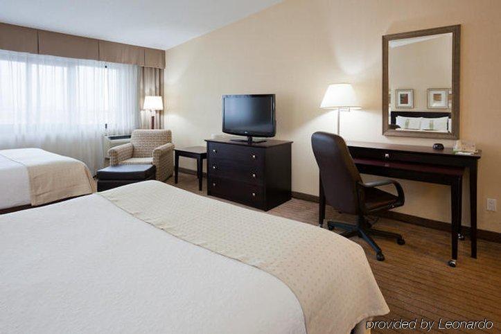 Holiday Inn Toronto Airport East, An Ihg Hotel Room photo